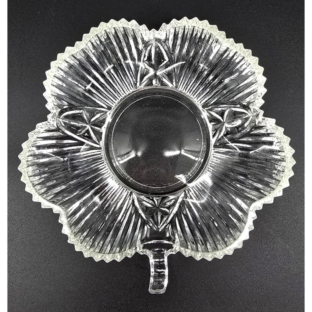 Vintage Federal Glass Dish 6" Irish Clover Shamrock Candy‎ Trinkets Serve 40s